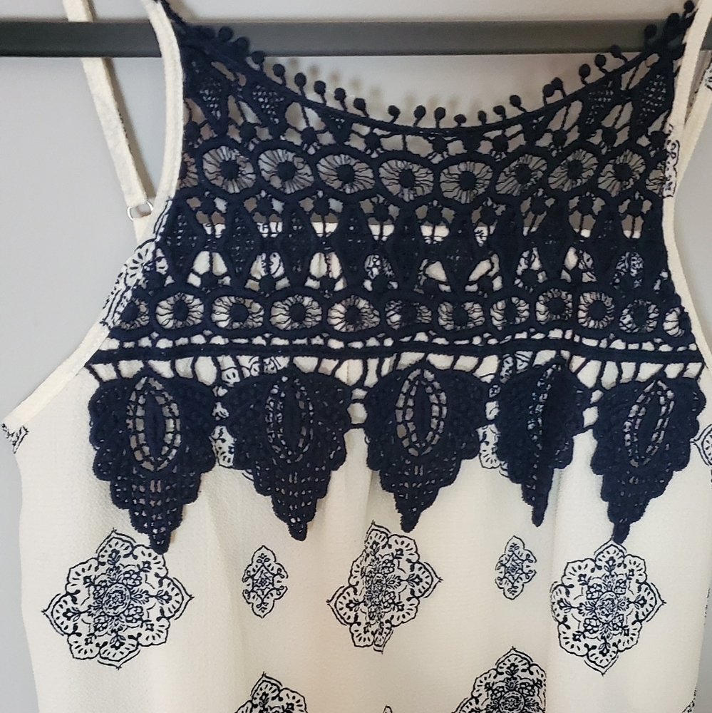 E M Spaghetti Strap Top - Picture 2 of 4